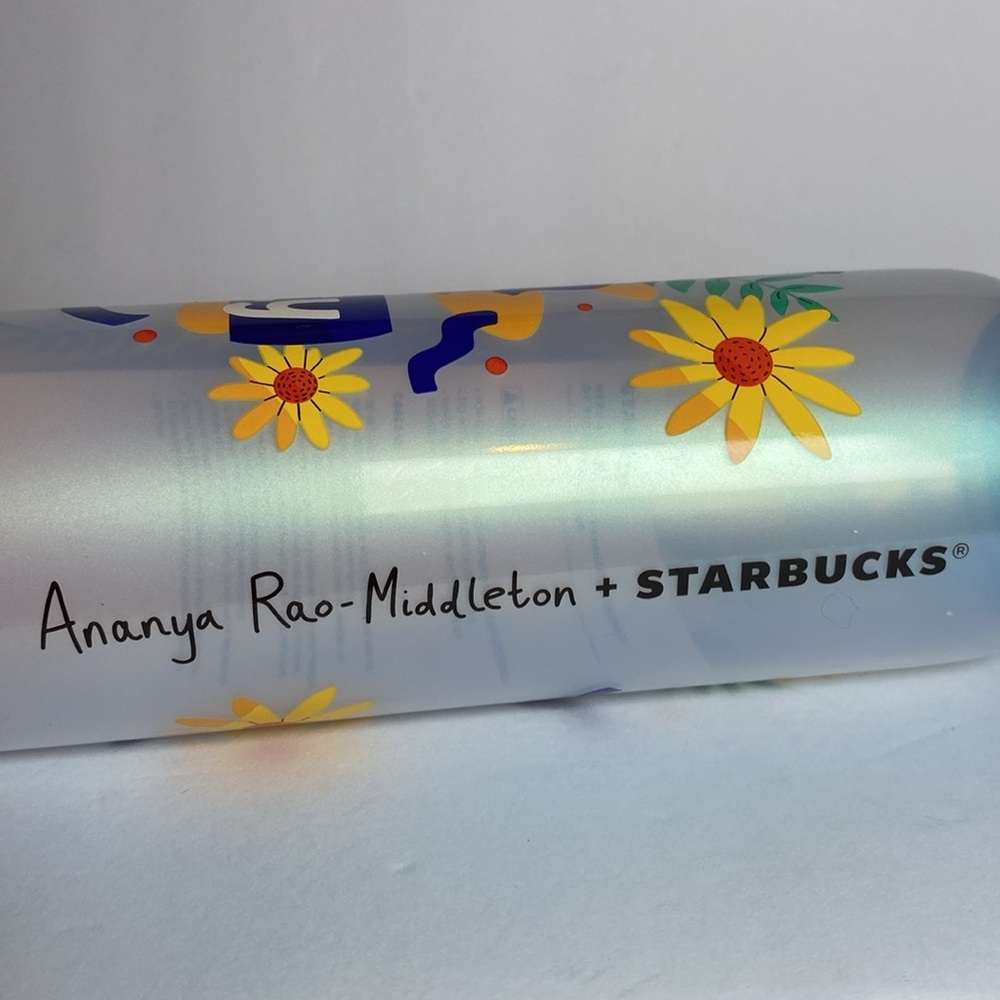 New Starbucks 2024 Ananya Rao-Middleton Collection 24 Oz. Plastic Water Bottle - Picture 4 of 7